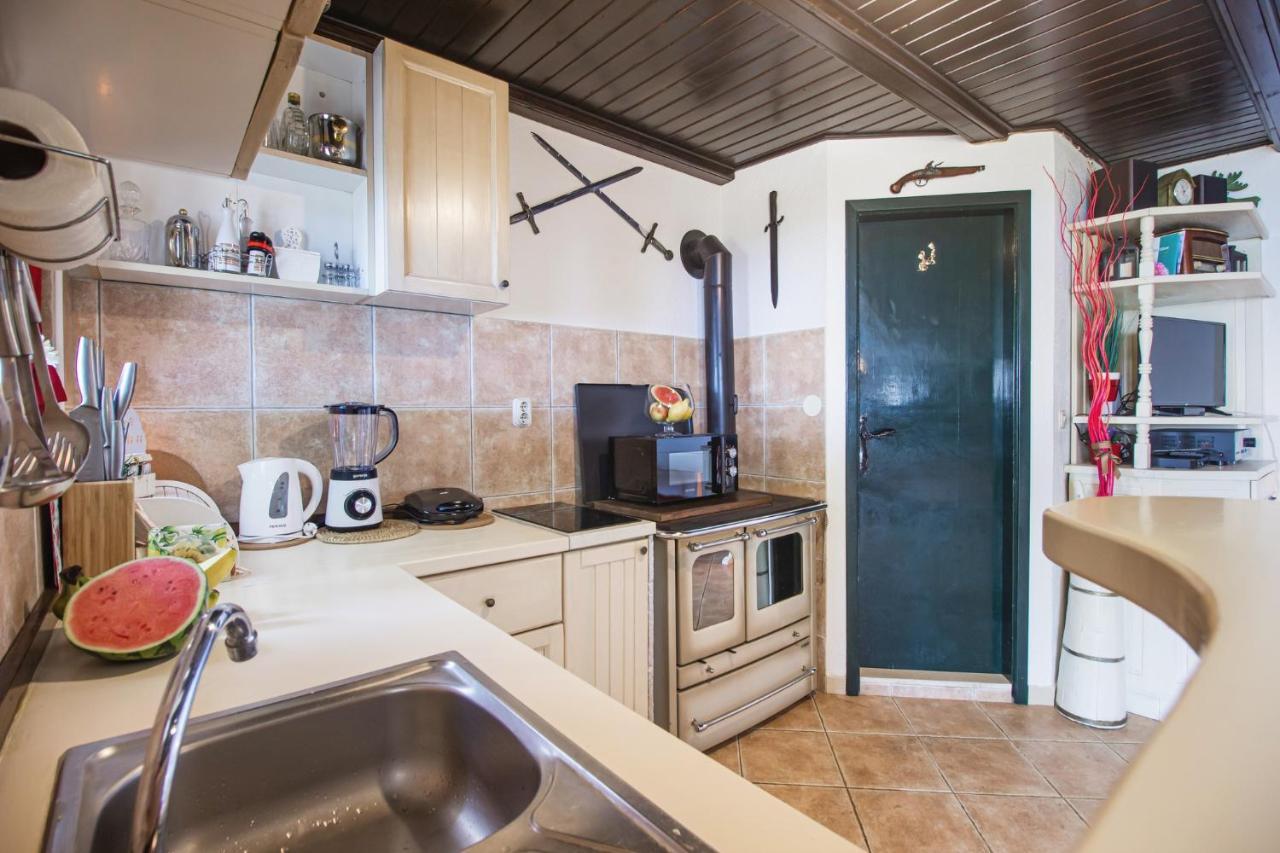 Holiday Home Oaza Baška Voda Dış mekan fotoğraf